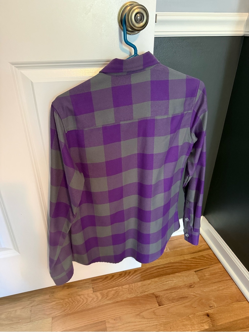 DIXXON women’s Purple and Gray vixen flannel Button-Up Shirt - Picture 4 of 5